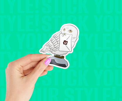 Hedwig Carrying Letter Magnetic Sticker